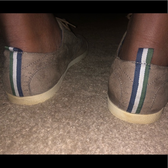 H&M oxford dress shoe. - Picture 5 of 7